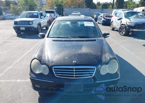 2007 Mercedes-Benz C 230 Sport from USA, damaged, VIN WDBRF52H87F934306
